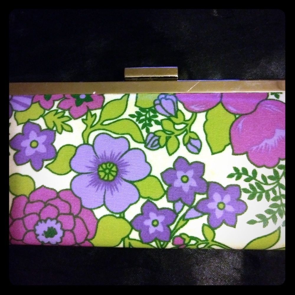 Pretty Floral Vintage wallet/ Clutch